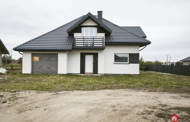 Dom wolnostojący 160 m² blisko jeziora i lasu