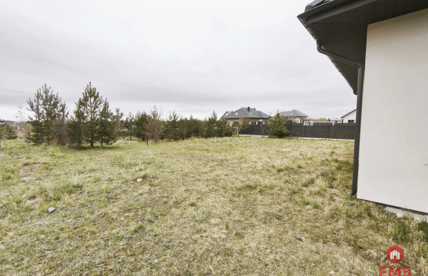 Dom wolnostojący 160 m² blisko jeziora i lasu