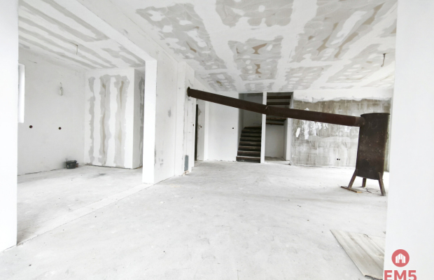 Dom wolnostojący 160 m² blisko jeziora i lasu