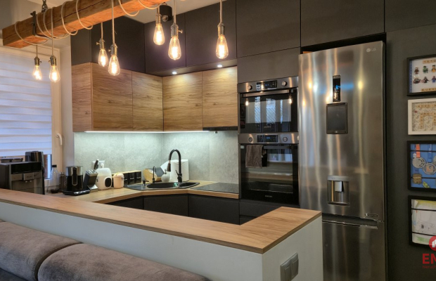 Nowoczesny skrajny szeregowiec z dużym ogrodem!