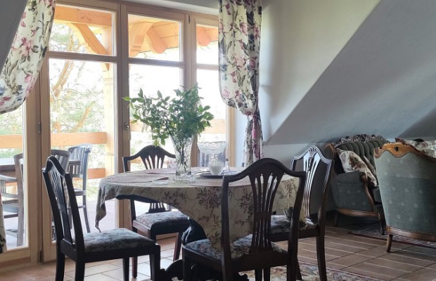 Dom nad jeziorem Pobondzie