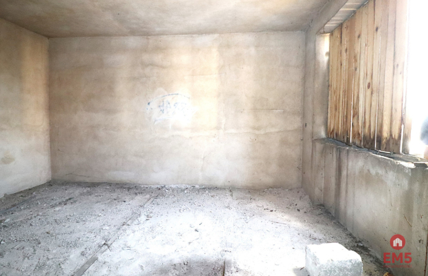 Dom w Sejnach do wykończenia z działką