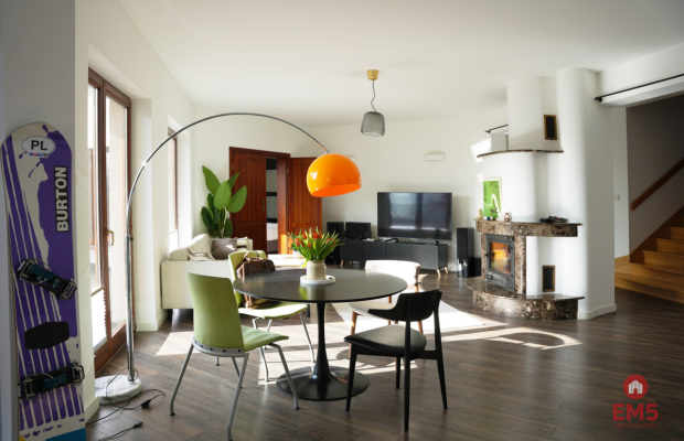 Komfortowy dom, lub siedziba firmy