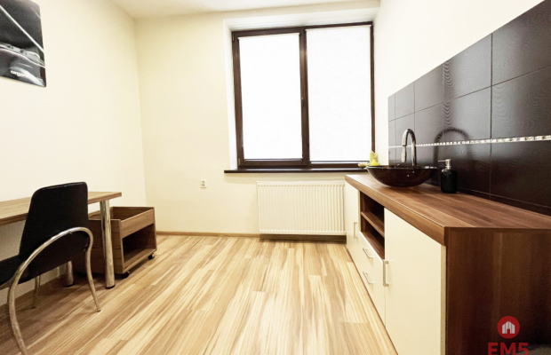 Lokal wyposażony okazja!