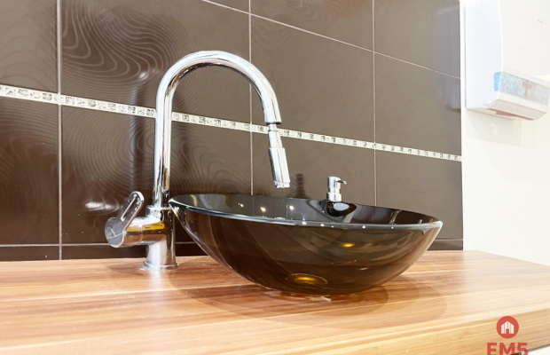 Lokal wyposażony okazja!