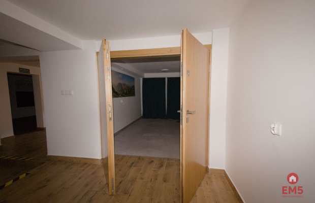 Budynek 430m2*Dom Ul. Stroma