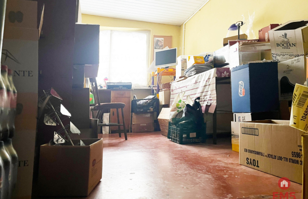 Lokal,  sklep osiedlowy.  Białystok