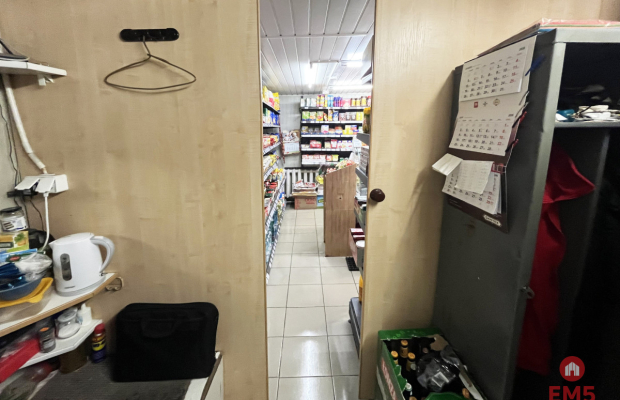 Lokal,  sklep osiedlowy.  Białystok