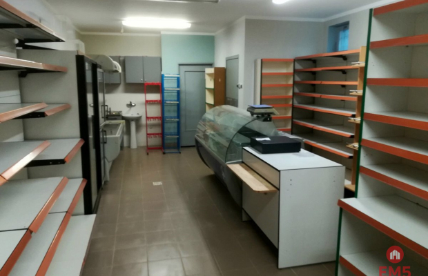 Pawilon usługowo-handlowy 70 m2