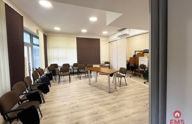 Ładny lokal 66 m2, parter. Polecamy