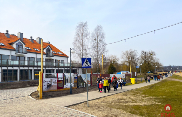 Supraśl. Lokale w centrum uzdrowiska.