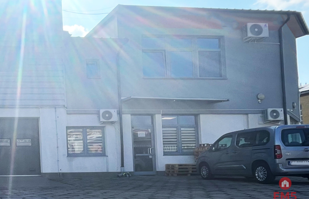 Powierzchnia handlowo biurowa z placem