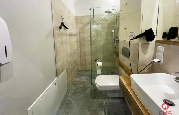 Gabinety wysoki standard, do wejścia.