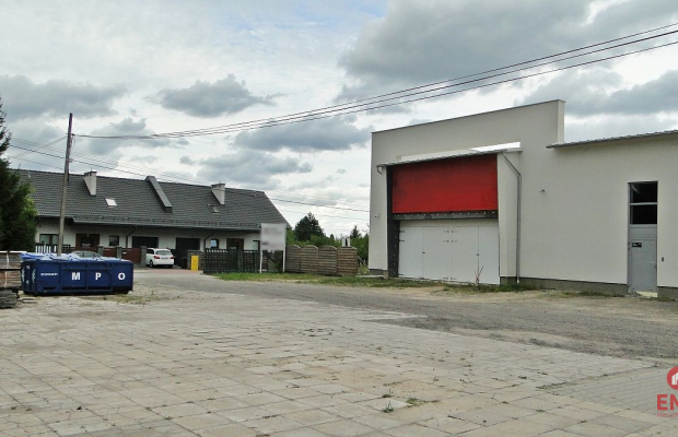 Fasty. Budynek użytkowy 400 m2