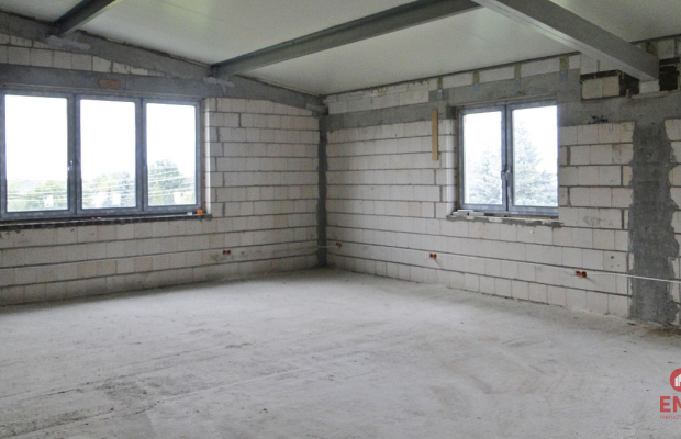 Fasty. Budynek użytkowy 400 m2