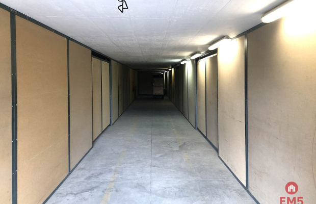 Suchy magazyn 370 m2