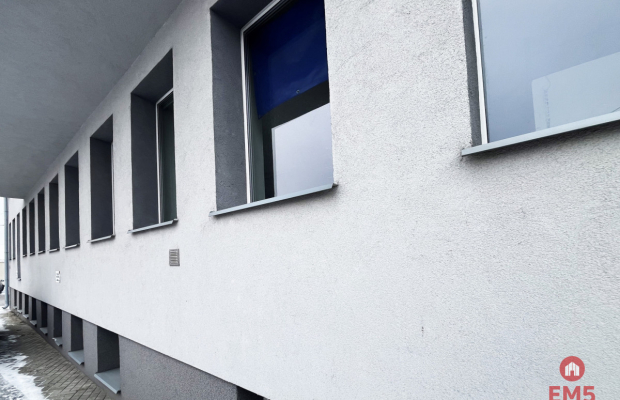 Lokal handlowo usługowy 100m2