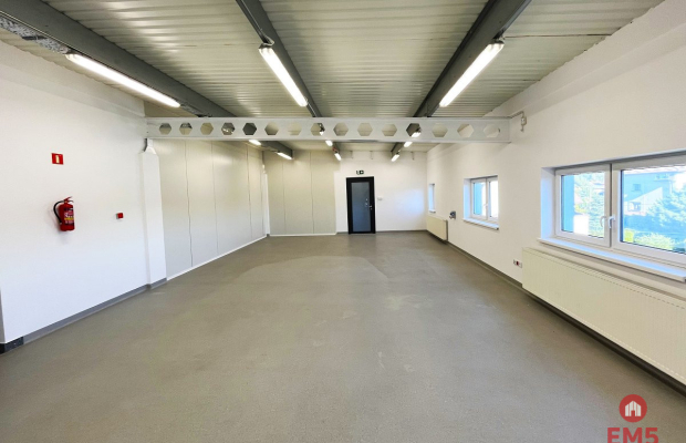 Lokale w nowoczesnym budynku