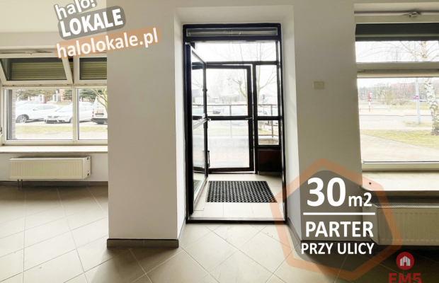 Lokal przy ulicy