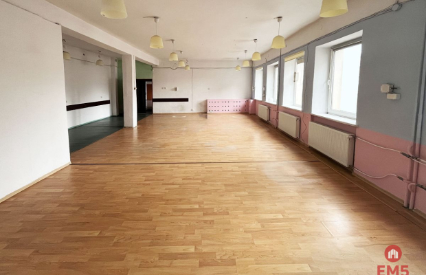 Powierzchnie do 500 m2 w centrum