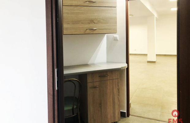 Lokal biurowy przy ulicy