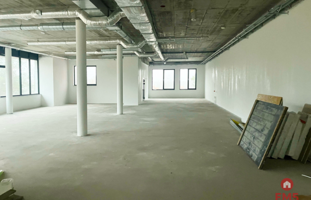 Nowoczesna powierzchnia 300 m2