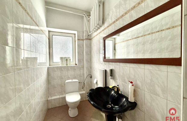 Lokal użytkowy 240 m2 parter