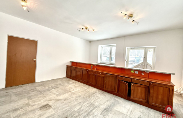 Lokal użytkowy 240 m2 parter