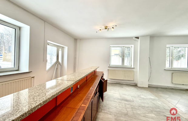 Lokal użytkowy 240 m2 parter