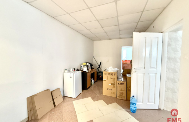 Lokal użytkowy 240 m2 parter