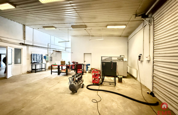 Lokal użytkowy 240 m2 parter