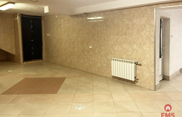 180 m2 na catering, handel, usługi