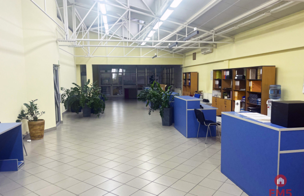 Powierzchnia biurowa 160-200 m2.