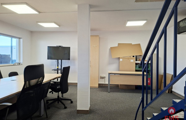 Hala - magazyn 700 m2