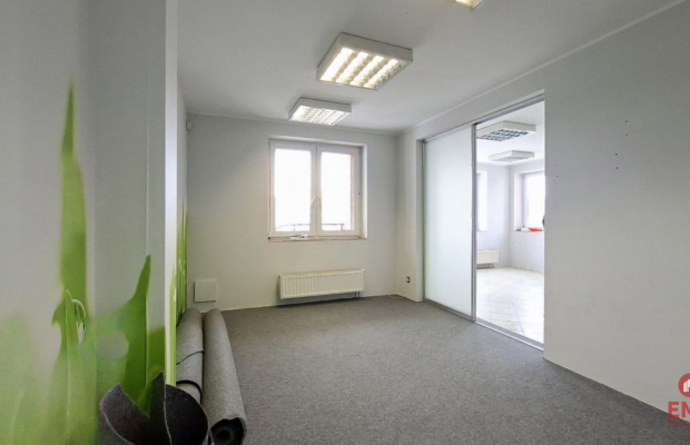 Lokal użytkowy 37 m2. Parter.