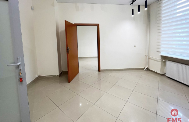 Centrum,  lokal 45 m2 I piętro.