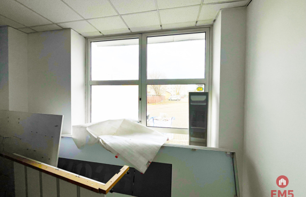 Praktyczny, niewielki lokal użytkowy