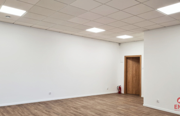 Lokal 43 m2. Blisko Centrum.