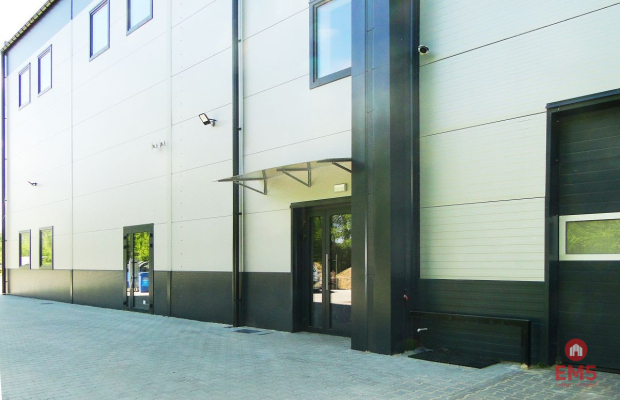 Hala/fitness/rekreacja 270 m2