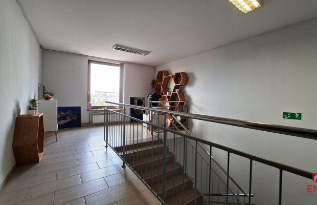 Lokal biurowy 300 m2 na wynajem