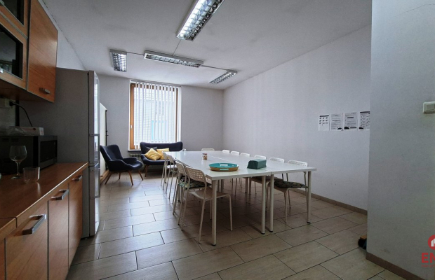 Lokal biurowy 300 m2 na wynajem