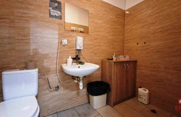 Lokal biurowy 300 m2 na wynajem