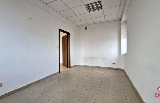 Lokal biurowy 30 m2. Centrum.