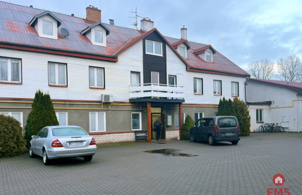 Świetna lokalizacja, duży parking