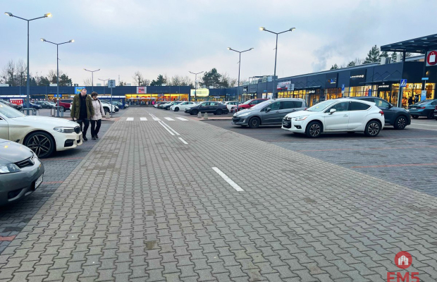 Lokal 100m2 w Centrum Handlowym