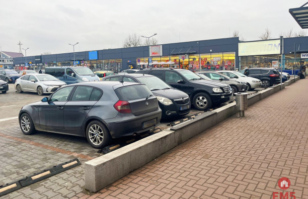 Lokal 100m2 w Centrum Handlowym