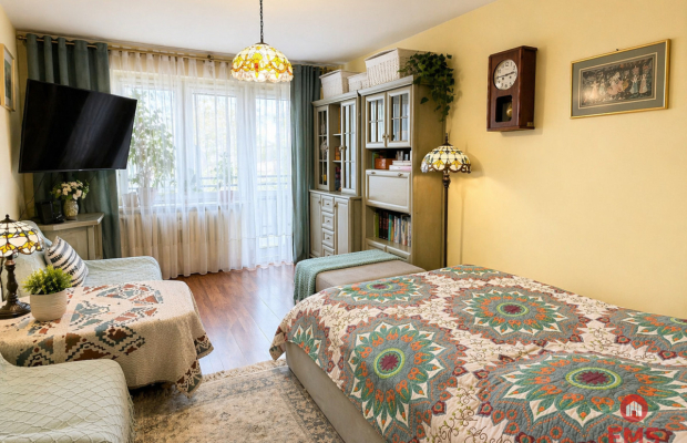 2 pokoje, świetna lokalizacja – Piastowska