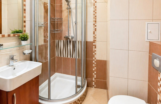 2 pokoje, świetna lokalizacja – Piastowska