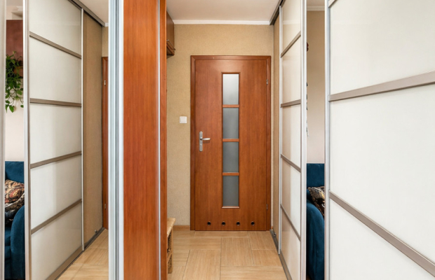 2 pokoje, świetna lokalizacja – Piastowska