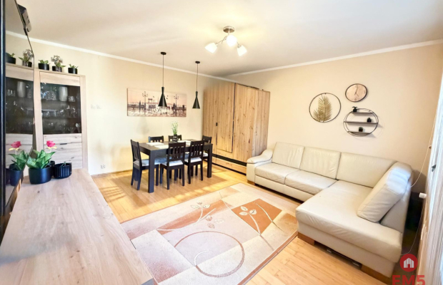 3 pokojowe mieszkanie Nowe Miasto, garaż